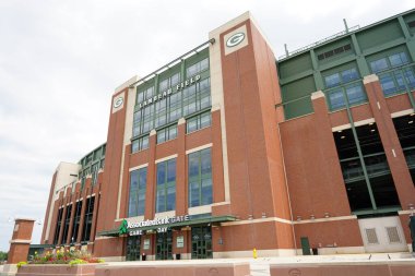 Green Bay, Wisconsin ABD - 4 Ağustos 2024: NFL Green Bay Packers Lambeau Saha Girişi.