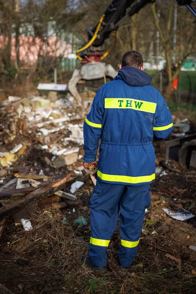 Members of the THW technical relief organization during an operation