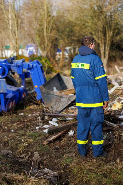 Members of the THW technical relief organization during an operation