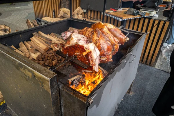 Dikke Ham Wordt Gegrild Open Vuur — Stockfoto