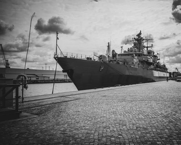 Fregata Mecklenburg Vorpommern Německého Námořnictva Nachází Přístavu Wismar — Stock fotografie