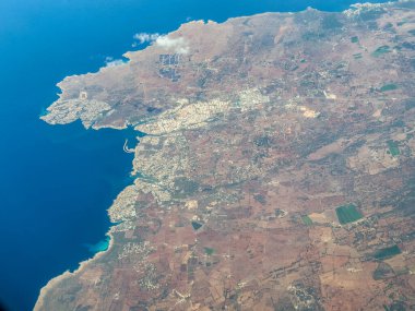 Uçaktan görünen bir minorka.