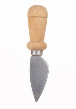 Peynir bıçağını beyaz arka plan üzerinde izole Ahşap Saplı. 