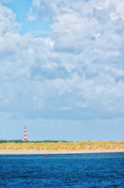 Bornrif olarak bilinen Ameland Deniz Feneri, Hollanda 'nın Ameland adasında Kuzey Denizi kıyısında yer alan bir deniz feneridir.