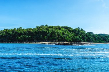 Panama, İnci Adaları 'nın bir parçası olan Tropik Karayip Adası