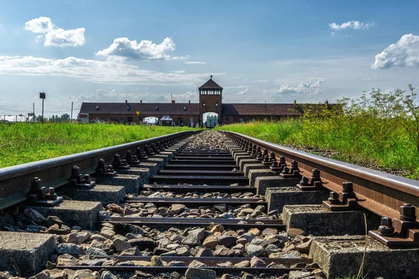 Férrea Portão Morte Entrada Auschwitz Birkenau Antigo Campo Concentração Extermínio — Fotografia de Stock