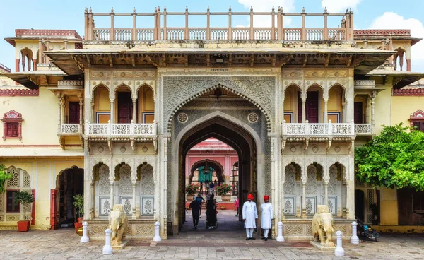 Jaipur India Septiembre 2022 Vista Exterior Puerta Tripolia Puerta Entrada —  Fotos de Stock