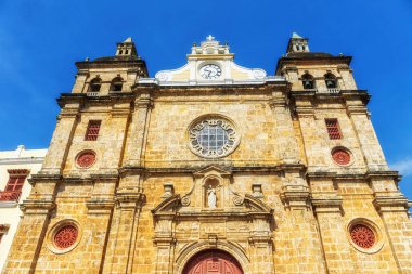 Kolombiya, Cartagena 'daki Aziz Peter Kilisesi cephesi.