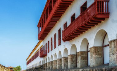 Şimdi eski şehrin Cartagena de Indias Kolombiya Denizcilik Müzesi tarafından işgal tarihi İspanyol sömürge Binası.