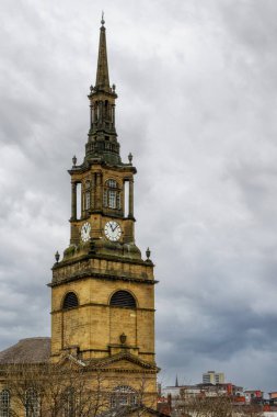 Azizler Kilisesi, Aşağı Pilgrim Sokağı, Newcastle Tyne, Kuzey Doğu İngiltere.