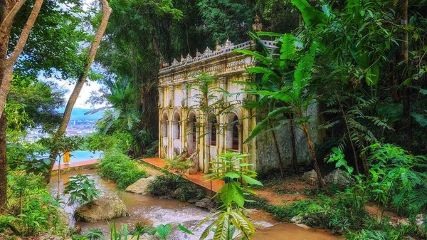 Wat Sakithaka (Wat Pha Lat) Chiang Mai Eyaleti Tayland.