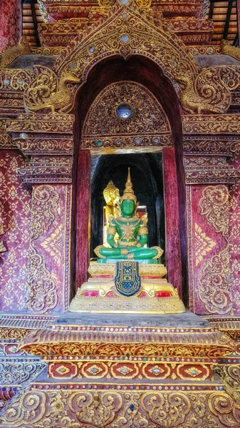 Thaiföld Csang Mai Phra Singh Templom Smaragd Buddha Szobor — Stock Fotó