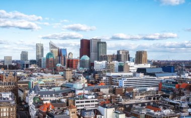 Bulutlu Lahey silueti, Hollanda hükümet kenti