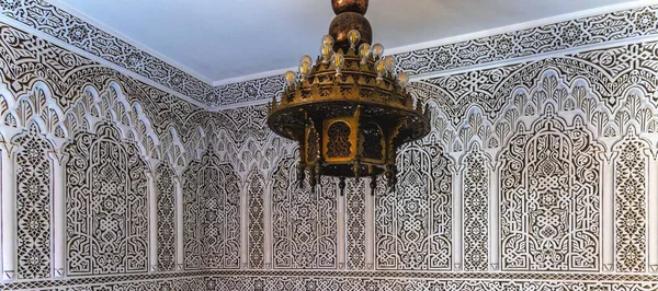 Point Mire Sélectif Sur Décoration Lanterne Lumineuse Maroc Dans Salon — Photo