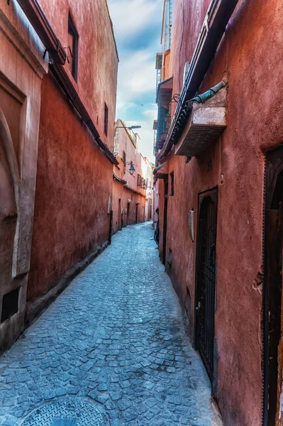 摩洛哥马拉喀什红色髓内的小巷 — 图库照片