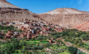 Yüksek Atlas Dağları 'ndaki Berber Köyü, Fas, Kuzey Afrika