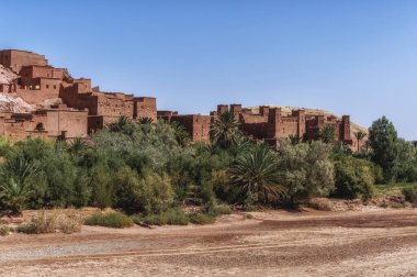 Ait Benhaddou, güçlendirilmiş bir şehir, Sahra 'dan Marakeş' e giden eski kervan yolu. UNESCO Dünya Mirası, Fas