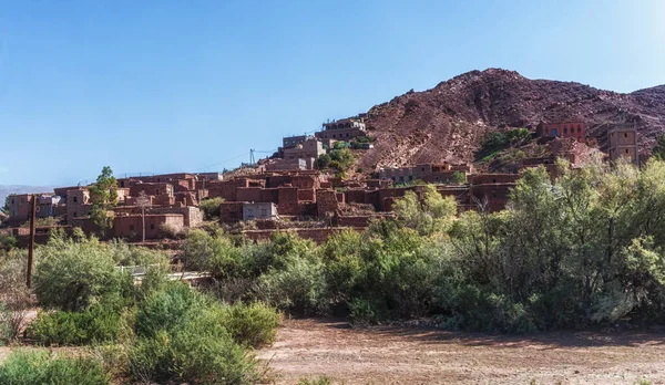Una Vista Pueblo Bereber Las Montañas Del Atlas Marrakech Marruecos Fotos de stock libres de derechos