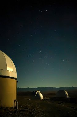 Tekapo Gölü ve Mackenzie Ülkesi, Güney Adası, Yeni Zelanda manzaralı John Dağı 'nın tepesinde John Üniversitesi Gözlemevi.