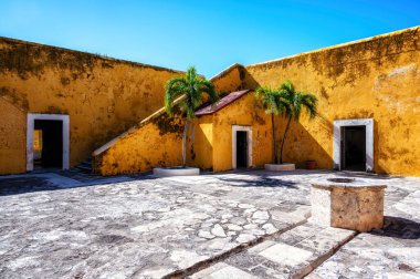 San Miguel Kalesi 'nin iç avlusu, Campeche Meksika