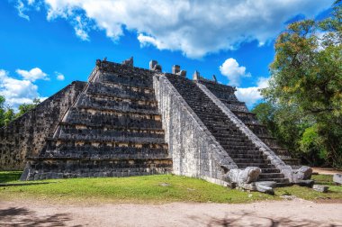 El Osario (The Bonehouse), Chichen Itza, UNESCO Dünya Mirası Alanı, Yucatan, Meksika