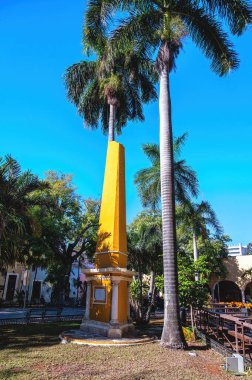 Santa Lucia Parkı, popüler bir şehir meydanı, Merida, Yucatan, Meksika
