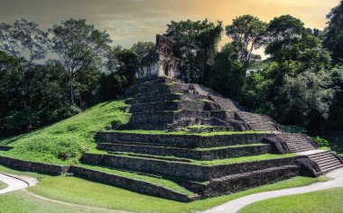 Palenque, Chiapas Meksika 'daki Haç Tapınağı