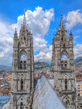 Quito, Quito Ekvator Metropolitan Katedrali 'nin görünüşü