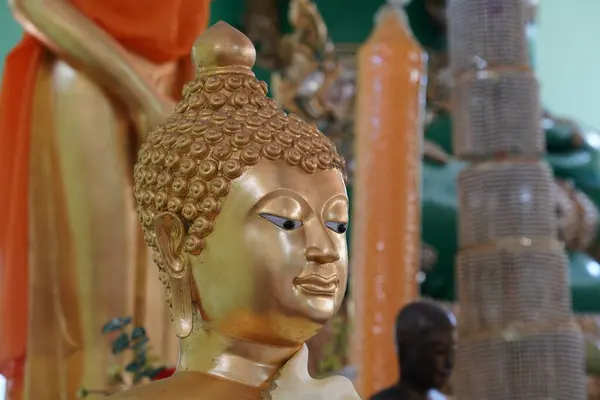 泰国的Buddha雕像 — 图库照片