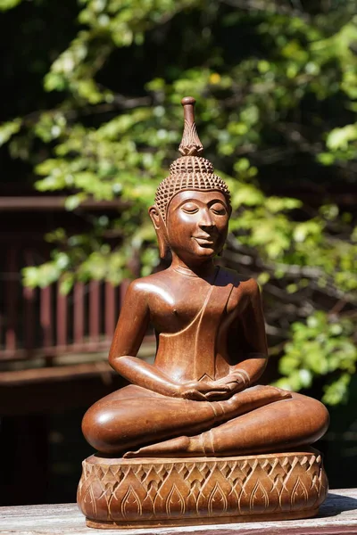 Statua Buddha Giardino — Foto Stock