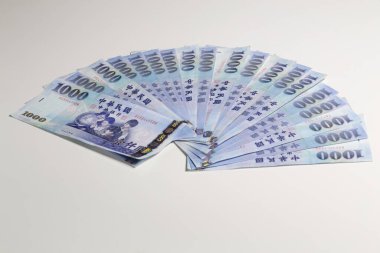 NT dolar beyaz arka plan üzerinde bir fan