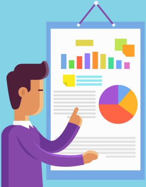 Adam istatistik şemalarıyla tahtada duruyor ve onu keşfediyor. İş adamı verilerle rapor hazırlıyor. Müdür sunum için hazırlanıyor. Kağıt üzerinde iş analizi grafikleri, strateji planlaması