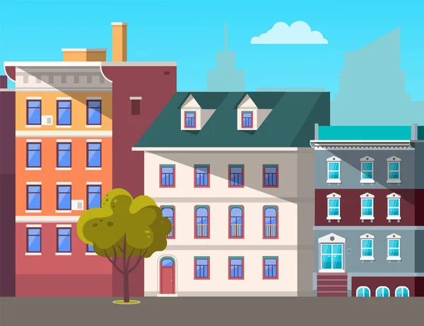 街の通りのベクトル 空想の屋根を持つ古い家や建物と空の町 都市部の住宅建設 高層ビルや木の装飾 住宅のファサードを持つ都市の風景 フラット漫画 — ストックベクタ