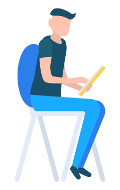 Sandalyede oturan ve elektronik cihaz kullanan bir adam. Elinde tablet üzerinde çalışan ya da çalışan biri. Dokunmatik ekranda erkek daktilo. Beyaz arka planda izole edilmiş insan. Düz biçimli vektör illüstrasyonu