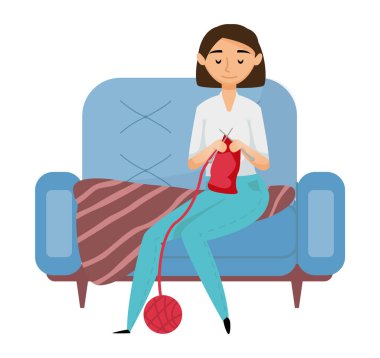 Beyaz arka planda izole edilmiş bir eşarp ören güzel bir kadın. Kız topun içindeki ipliklerle çalışıyor. Kadın karakter elinde örgü iğneleriyle sandalyede oturuyor. İnsan el yapımı ürünlere bakar.