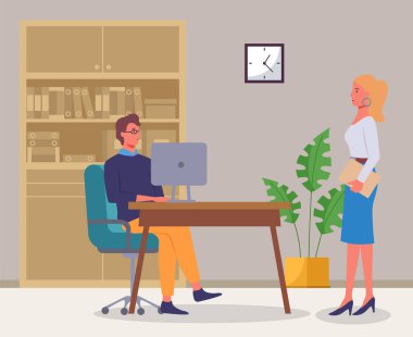 İş adamları, kadın ve erkek ofiste iletişim kuruyor. İş karakterleri bilgisayarlı bir masada oturan yeni bir projeyi tartışıyorlar. Ofis çalışanları konuşuyor, işyerleri çalışıyor.