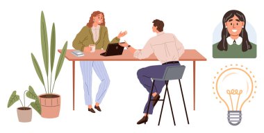 İki meslektaşım bir masada bitki, dizüstü bilgisayar, kahve ve ampul fikriyle beyin fırtınası yapıyor. İşbirliği için ideal, takım çalışması, yaratıcılık, yenilik, üretkenlik uzaktan çalışma işi