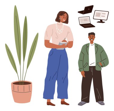 Meslektaşlar, saksı bitkisi ve dizüstü bilgisayarlarla çevrili bir tableti tutarken etkileşime geçiyorlar. İşbirliği, birlikte çalışma, takım çalışması, üretkenlik, ofis kültürü, modern işyeri, basit düz çalışma alanı için ideal