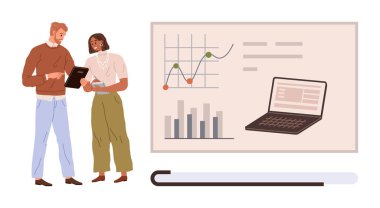 Ekranda grafikler, çubuklar ve bir dizüstü bilgisayarın yer aldığı tableti inceleyen iki meslektaşım var. Takım çalışması, iş stratejisi, veri analizi, ofis çalışması, büyüme planlaması, eğitim için ideal