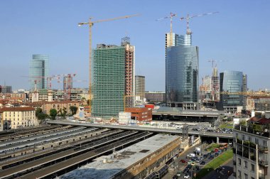 Milano 'nun Porta Nuova bölgesinde inşaat çalışmaları