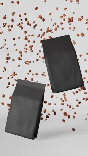 黑邮袋落下咖啡豆白色讲台3D动画垂直4K 商品包装标识设计宣传 空白箔产品包装浮动式咖啡店送货折扣演示 — 图库视频影像