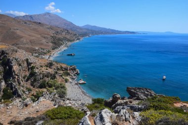 Dağın tepesinden bak, Girit, Preveli