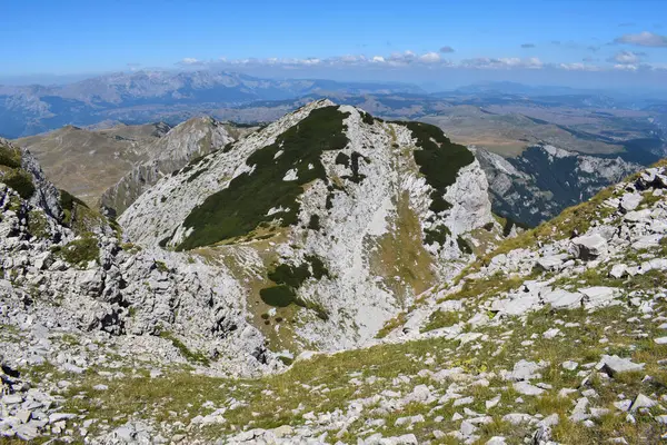 Dağlardaki dağ manzarası, Durmitor.