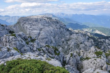 Dağlardaki Kayalar, Karadağ, Maganik