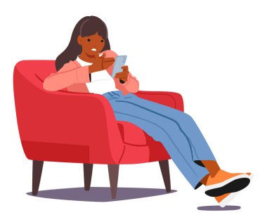 Duygusal kız çizgi film karakteri kızgın ve sinirli hissediyor. Yüksek sesle konuşuyor ve el kol ekranına bakarak beyaz arka planda izole edilmiş koltukta oturuyor.