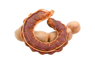 Beyaz arka planda taze demirhindi. Şeffaf meyve suyu C vitamini..