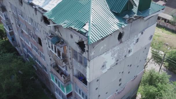 Este Video Muestra Edificio Destruido Ciudad Makariv Durante Guerra Ucrania — Vídeo de stock