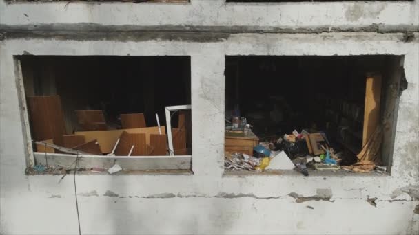 Állomány Videó Azt Mutatja Egy Égett Elpusztult Ház Kijevben Ukrajna — Stock videók