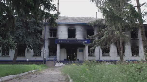 Este Video Muestra Edificio Destruido Quemado Estación Policía Borodyanka Región — Vídeo de stock