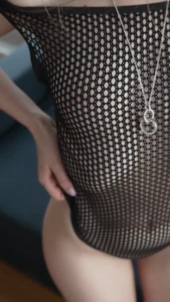 Denna Stock Vertikal Video Visar Flicka Erotiska Sexiga Underkläder — Stockvideo